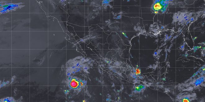 Cielo nublado con lluvias puntuales fuertes en zonas de Michoacán este