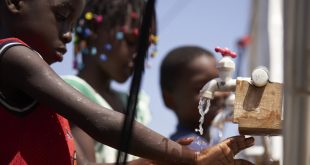 Niños migrantes en un centro de recepción de la región del Darién, en Panamá