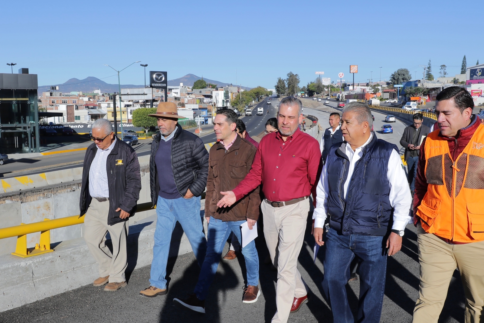 Gobernador Y SCOP Supervisan Avances En Distribuidor Vial De Salida A