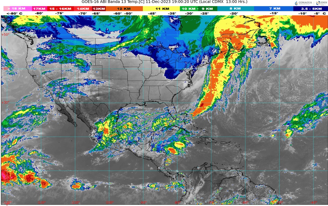 Cielo Medio Nublado Durante El D A Con Lluvias Puntuales Fuertes