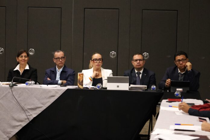 PHOTO-2025-11-06-20-12-15