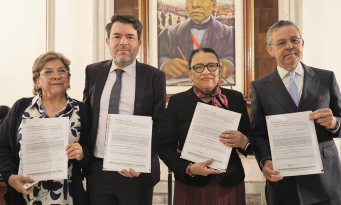 CURP-Biometrica-clave-en-la-modernizacion-de-los-servicios-publicos-en-Mexico-920x554