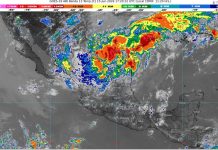 Intervalos de chubascos (5 a 25 mm). Temperaturas máximas de 35 a 40 °C: Michoacán (suroeste)