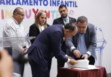 Firman Congreso del Estado y STASPLE convenio para aumento salarial de las y los trabajadores del Poder Legislativo