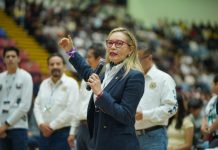 A creer en sí mismo, invitó Yarabí Avila a aspirantes que realizan el examen de admisión a la UMSNH