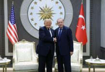 Trump vuelve a cargar en Ankara contra los aliados de la OTAN y reclama Groenlandia: “Debería controlarla EE.UU.”