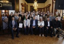 Congreso del Estado y STASPLE entregan constancias por capacitación a sus trabajadores