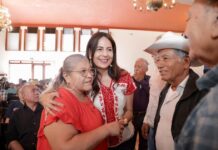 Campesinos siembran bienestar para Michoacán: Gaby Molina