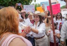 Gladyz Butanda suma a Huetamo a la defensa de la transformación
