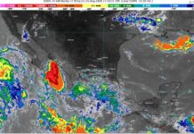 Lluvias fuertes con puntuales muy fuertes (50 a 75 mm): Michoacán (norte, centro y este)