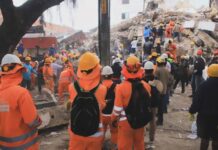 De la Espriella pone filtro a rescatistas tras sismo