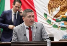 Presenta Vicente Gómez iniciativa para resolver laudos laborales en ayuntamientos