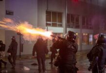 En Argentina feroz represión contra marcha universitaria deja decenas de heridos y detenidos